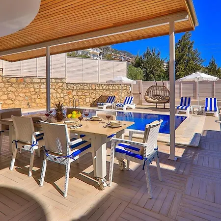Villa 5 Bedroom With Seaviews
