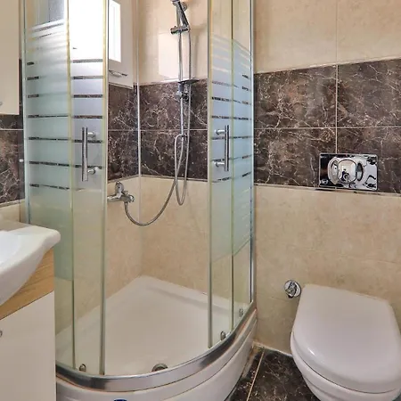 Villa 5 Bedroom With Seaviews *