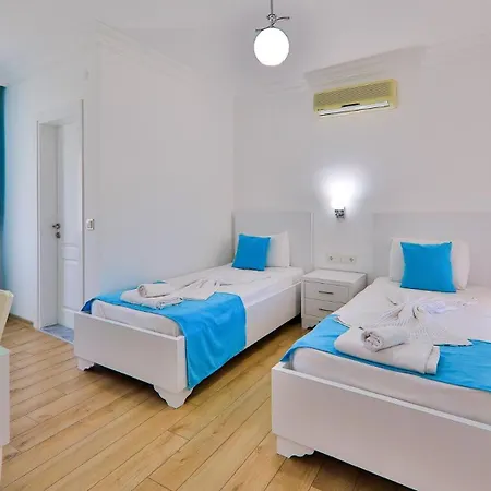 5 Bedroom With Seaviews Villa