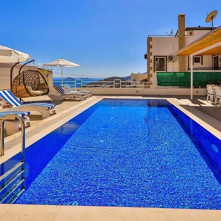 5 Bedroom With Seaviews Villa