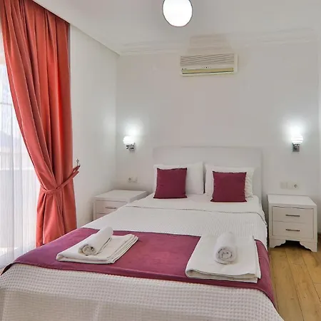 Vilă 5 Bedroom With Seaviews Kalkan