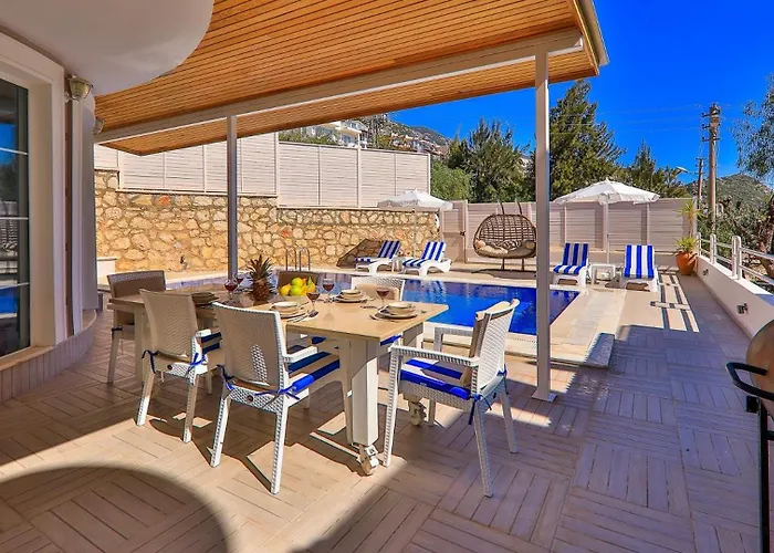 Вилла 5 Bedroom With Seaviews